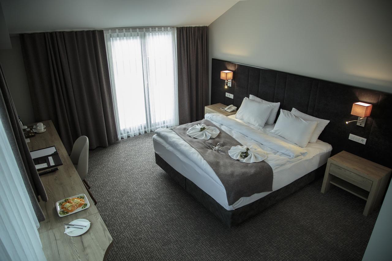Hotel City Inegoel Zewnętrze zdjęcie